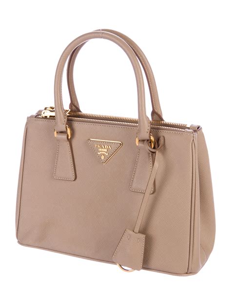 prada saffiano tote buckles|prada saffiano lux mini.